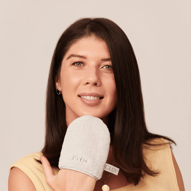 faces on the go silver stone cleansing mitt