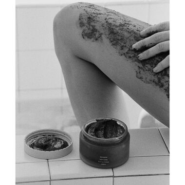 faces katrafay plant based natural body scrub