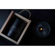 faces شمعة برائحة جرينيد فروستد فانيلا بالإصدار المطفي 200جرام