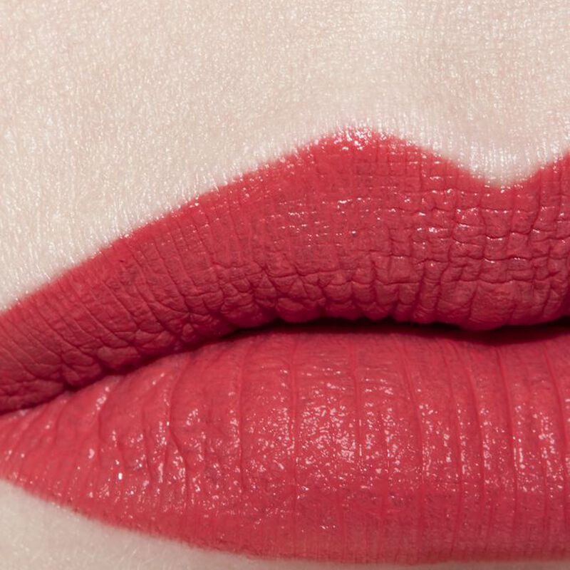 شانيل روج ألور إنك rouge allure ink