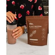 علبة اكتشاف البروتين النباتي (3 أكياس بنكهة الفانيلا، 3 أكياس بنكهة الشوكولا) faces علبة اكتشاف البروتين النباتي 3 أكياس بنكهة الفانيلا، 3 أكياس بنكهة الشوكولا