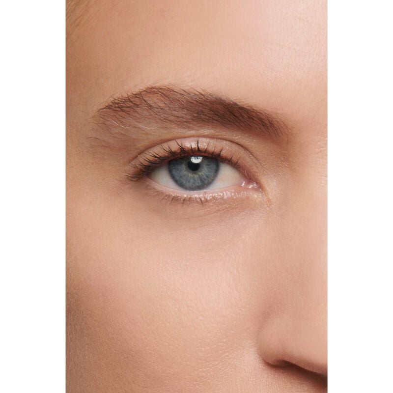 chanel les beiges serum concealer
