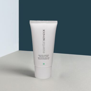 faces moisturizing emulsion for combination to oily skin