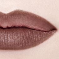 LE CRAYON LÈVRES faces le crayon l vres