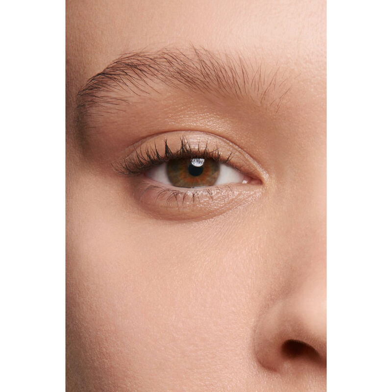 chanel les beiges serum concealer
