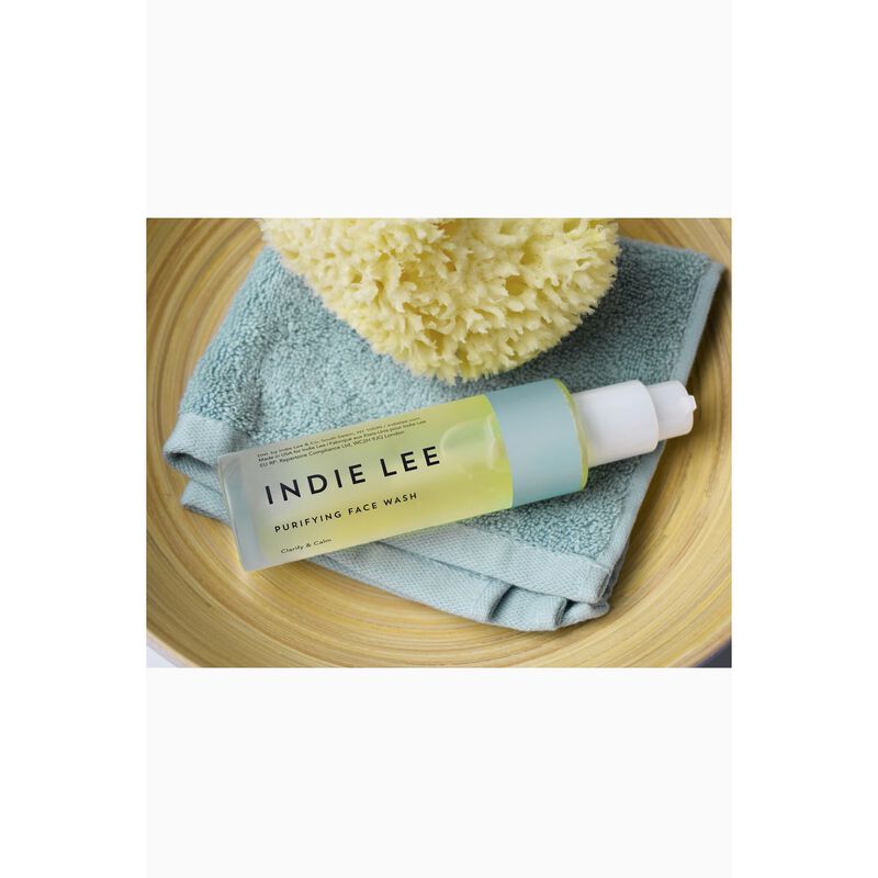 إندي لي غسول لتنقية الوجه