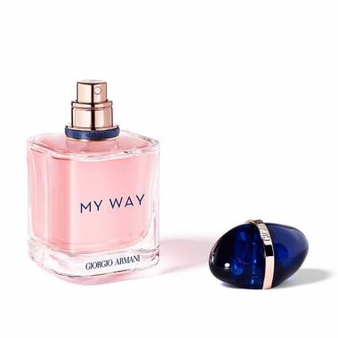 My Way Eau de Parfum faces my way eau de parfum