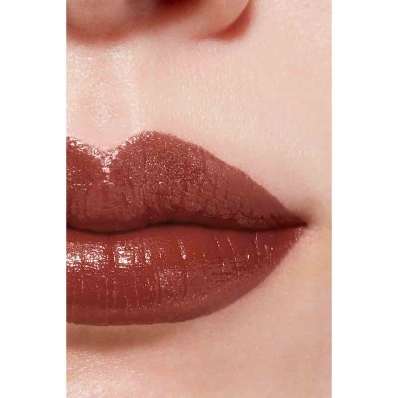 شانيل أحمر شفاه روج ألور لومينوس