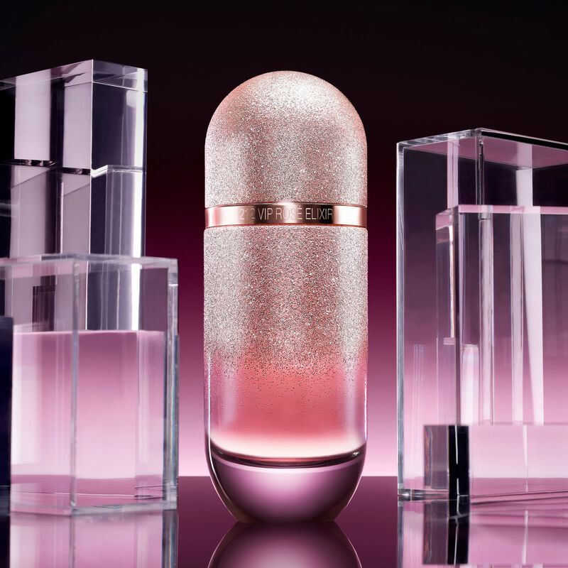 كارولينا هيريرا عطر 212 في آي بي روز إليكسير