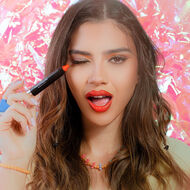 faces lip lush   silky  matte lipstick