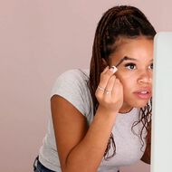 faces مزين الحواجب هيرو ٢ في ١