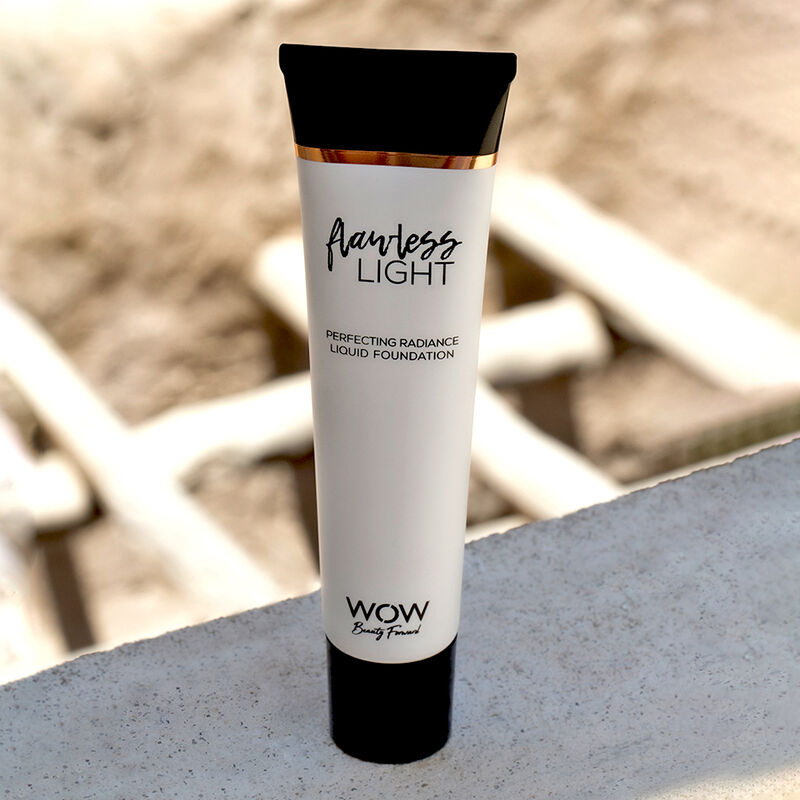wow beauty flawless light  perfecting radiance liquid foundation
