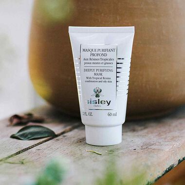 faces deeply purifying mask with tropical resins