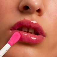 Lip Comfort Oil faces lip comfort oil