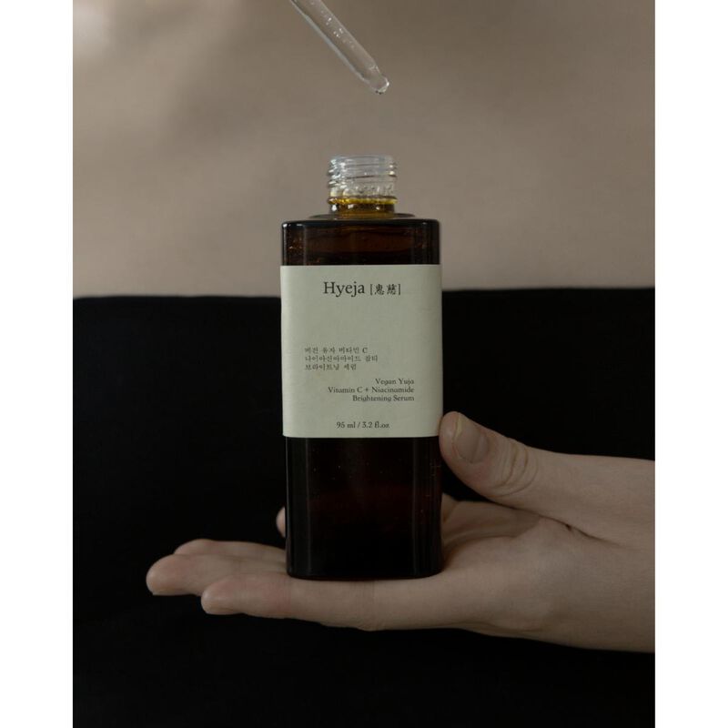 hyeja vegan yuja vitamin c brightening serum