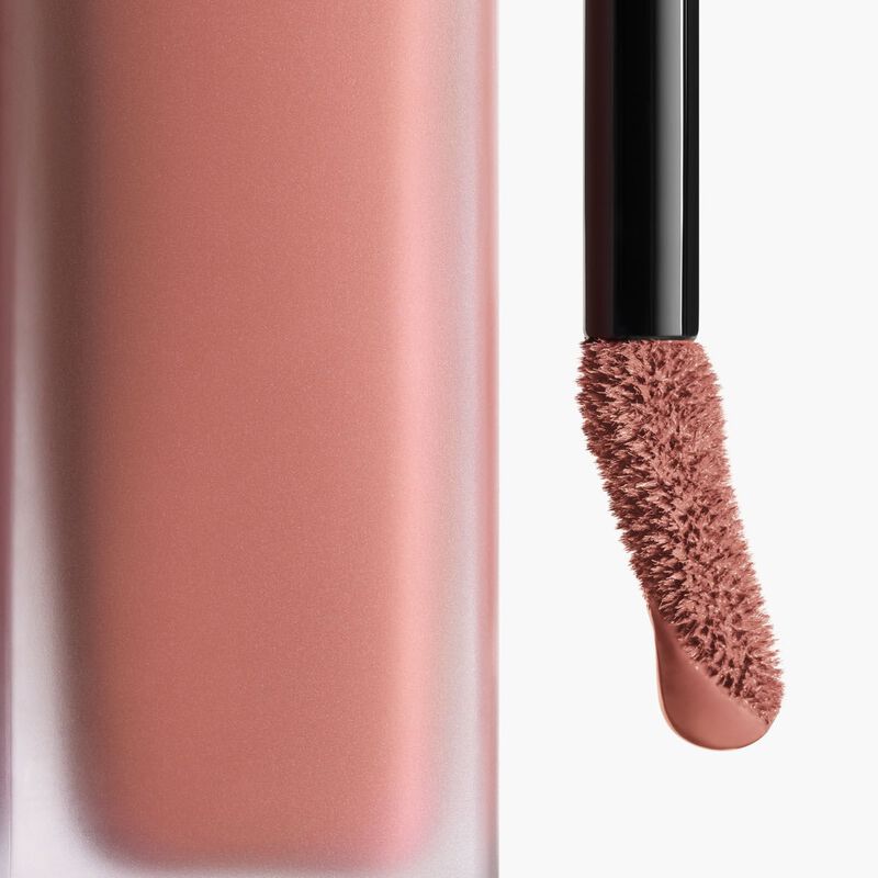 شانيل rouge allure liquid velvet أحمر الشفاه السائل غير اللامع والمكثف فائق الثبات