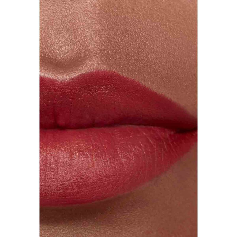 شانيل rouge allure velvet