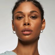 faces معزز الشفاه بلم ات اب