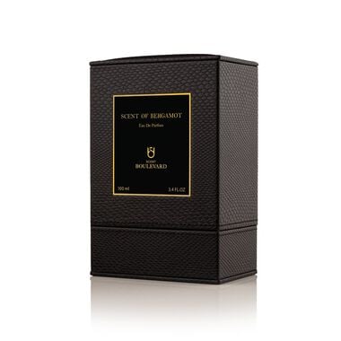 faces scent of bergamot