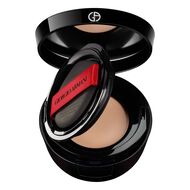 Power Fabric Compact Foundation faces power fabric compact foundation