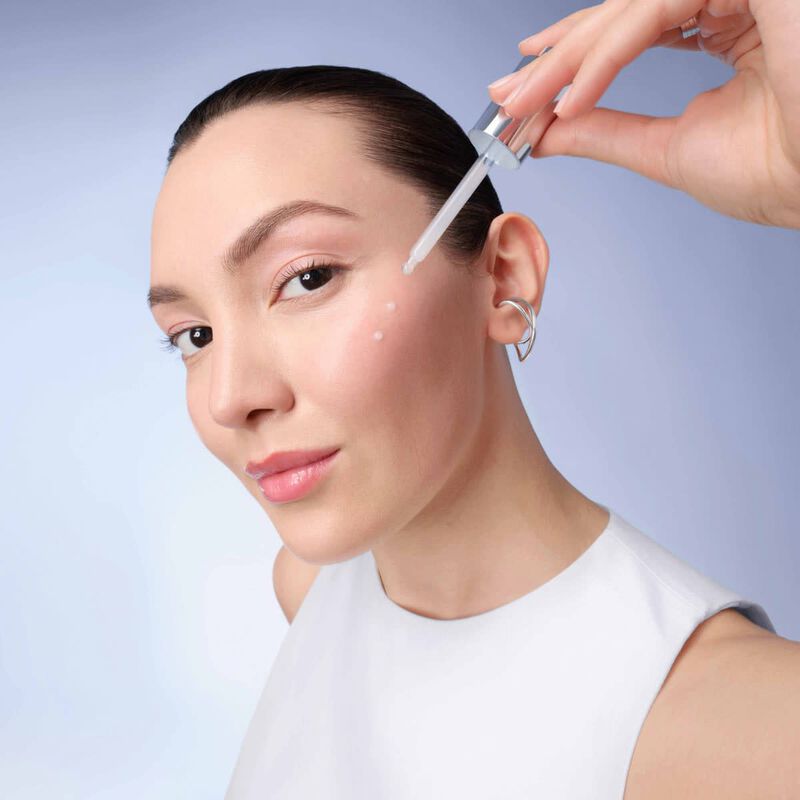 لانكوم سيروم جينيفيك ألتيميت  قابل لإعادة التعبئة