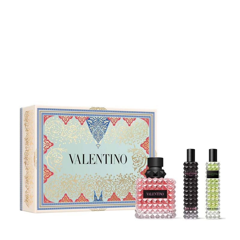 فالنتينو بورن إن روما دونا