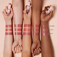 faces أحمر شفاه بلومينغ إديشن بيتال تاتش