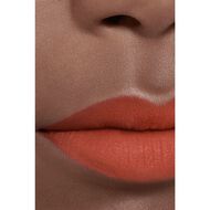 faces rouge allure liquid velvet أحمر الشفاه السائل غير اللامع والمكثف فائق الثبات