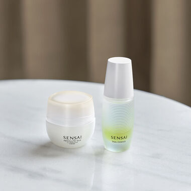 faces dual essence