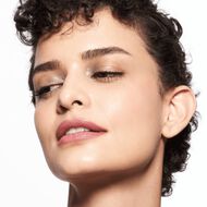 faces شاين بومب لب لاكير