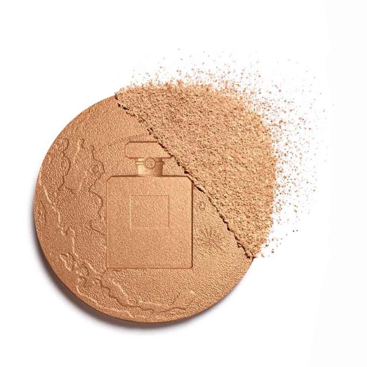CHANEL エクラ ルネール ECLAT LUNAIRE Chanel ÉCLAT LUNAIRE - EXCLUSIVE CREATION OVERSIZED ILLUMINATING