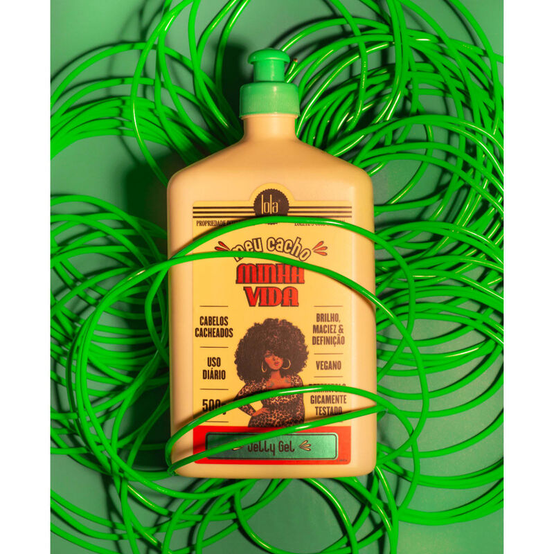لولا فروم ريو مو كاشو مينا فيدا جل تصفيف للشعر المجعد