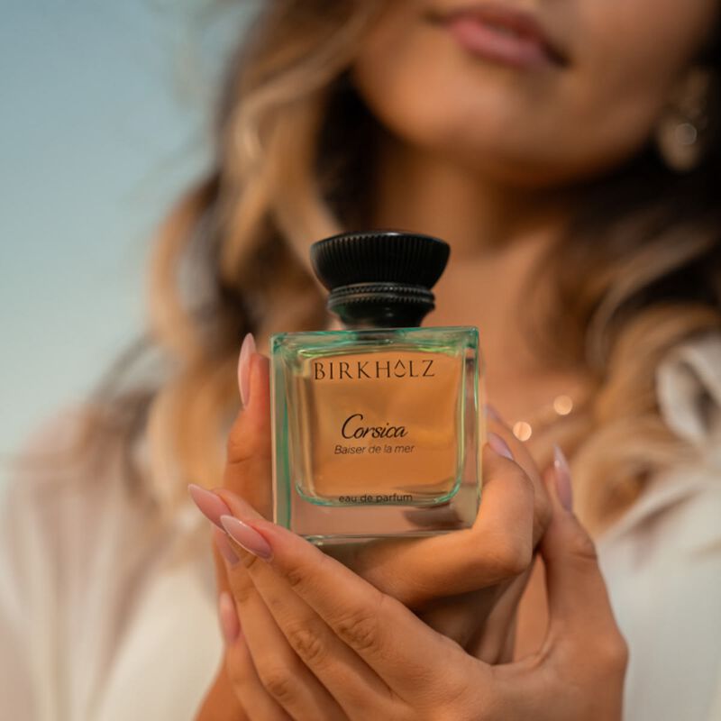 بيركهولز كورسيكا  بيسير دي لا مير