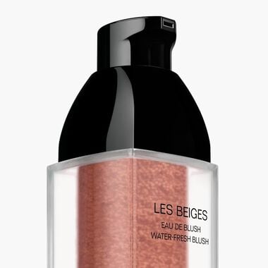 LES BEIGES faces les beiges