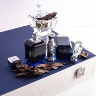 faces مجموعة الحقيبة الزرقاء العربية