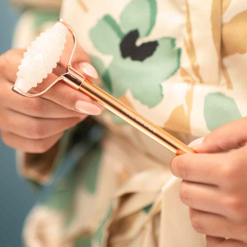 رول اون جيد أداة تدليك الجسم رول اون الكوارتز البلوري