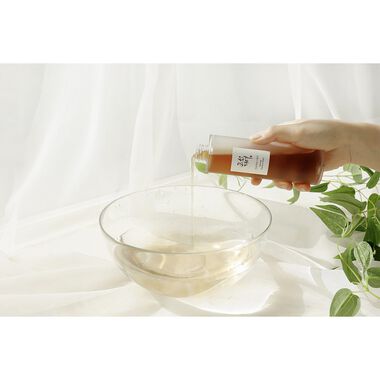 faces ginseng essence water