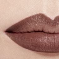 LE CRAYON LÈVRES faces le crayon l vres