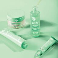 faces rebalancing and anti oxidant essence serum for blemish prone skin