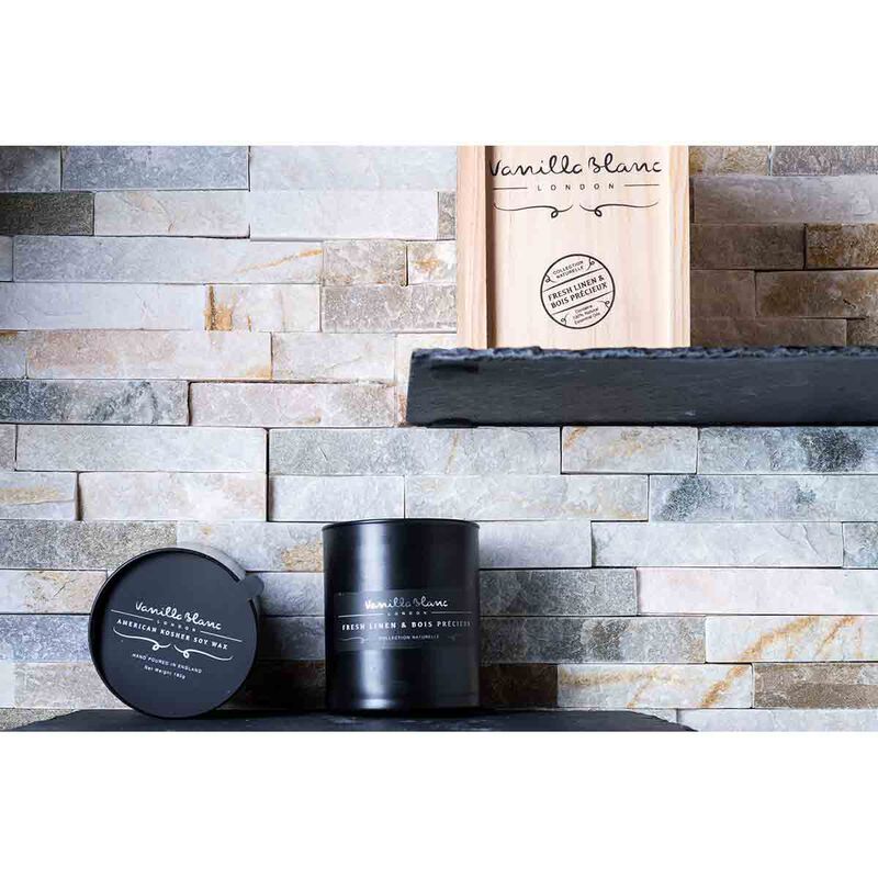فانيلا بلانك شمعة برائحة كتان منعش وبوز بريسيو بالإصدار المطفي 200جرام