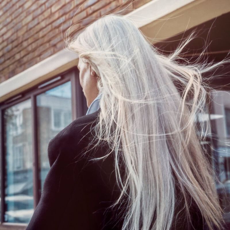 sisley blonde, white & grey beautifying hair care mask