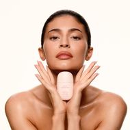 faces skin tint blurring elixir