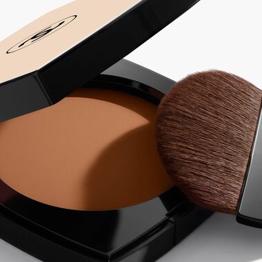 Les Beiges Healthy Glow Sheer faces les beiges healthy glow sheer