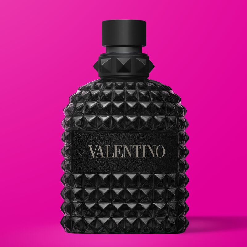 فالنتينو born in roma rendezvous rockstud noir