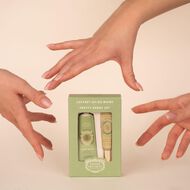Intemporels Almond Pretty Hands Set faces intemporels almond pretty hands set