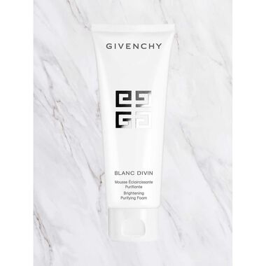 faces blanc divin foam