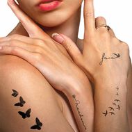 faces مجموعة وشم الحرية