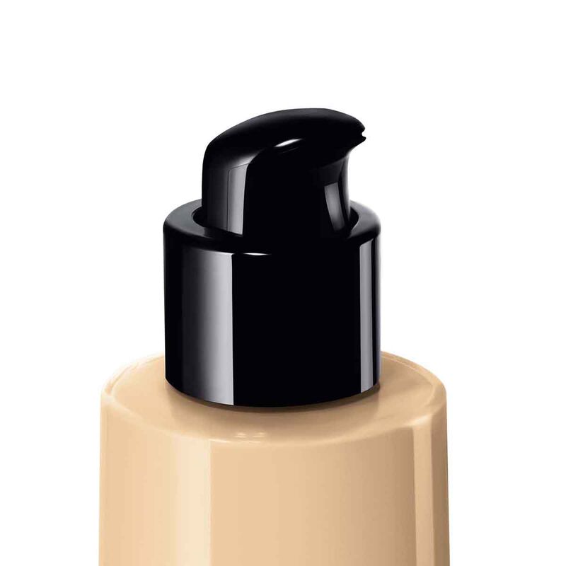 armani beauty luminous silk foundation