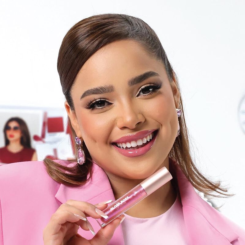noha nabil gloss boss