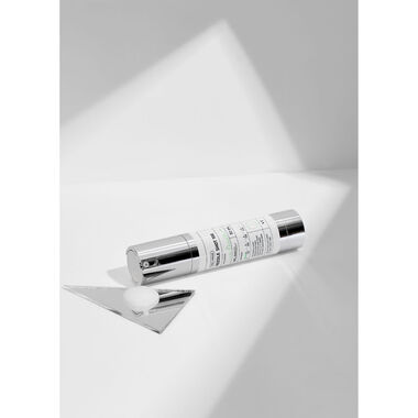 faces reedle shot 100